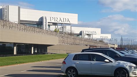 outlet prada rome|prada montevarchi outlet.